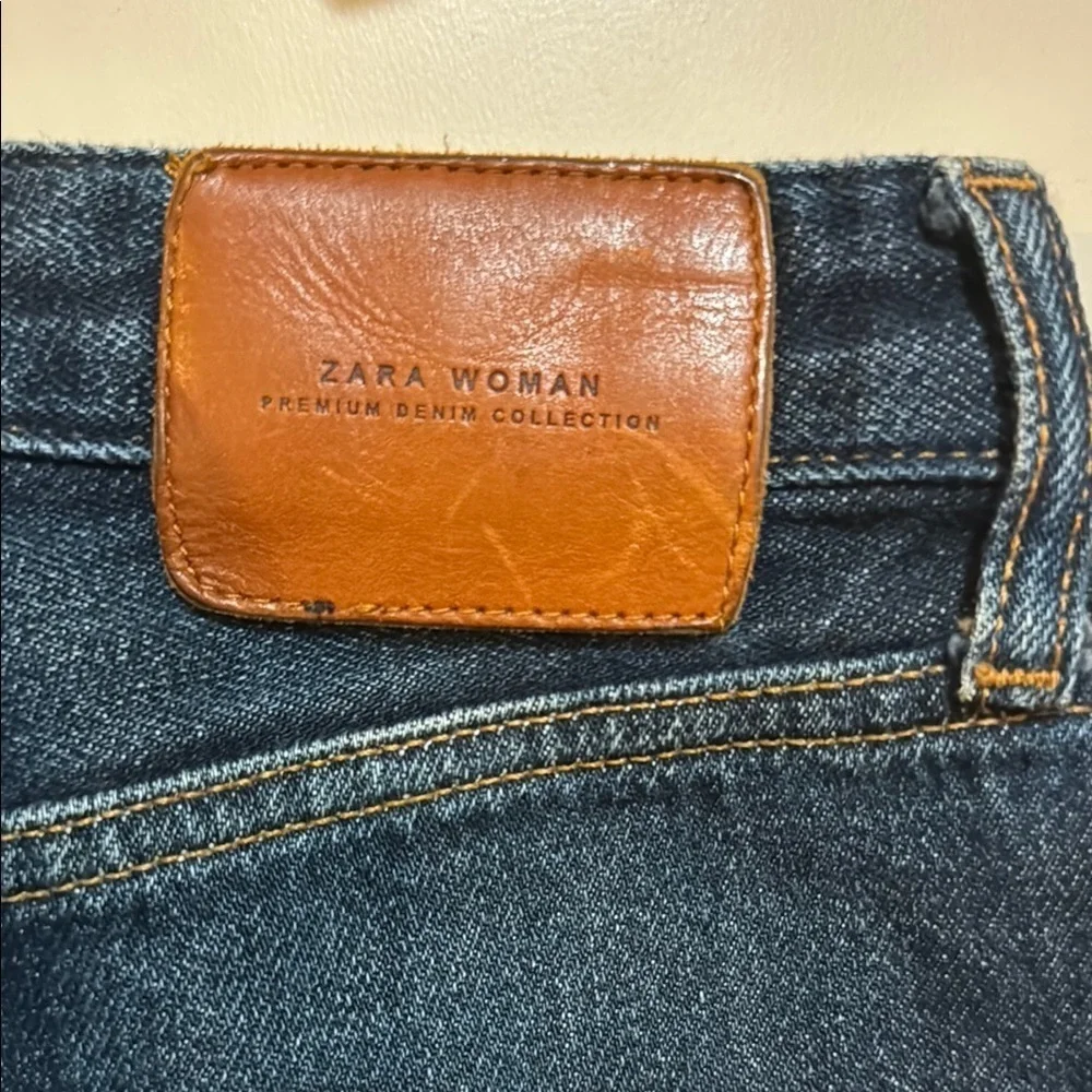 Zara Premium Denim Size 2 Distressed Shorts!!